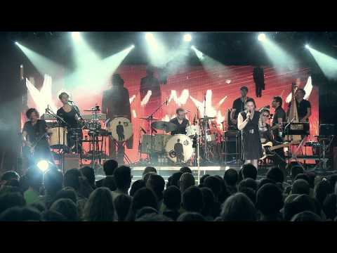 Gleis 8 - Alles ohne dich (Live im Astra Berlin)