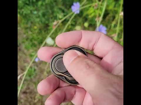 The "Triquetra" by CompoForm - Brass [w/forced patin]