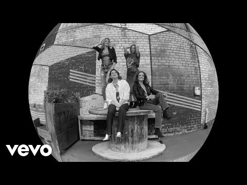 B*Witched - So Into You (Official Video)