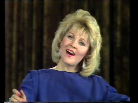 BISZAK JULIA -  Az en katonam