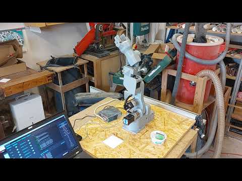 PAROL6 - "First job" + waving