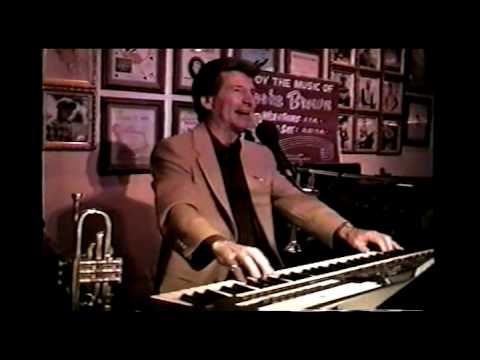 Brooke Brown Live Performance