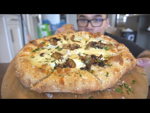 The Perfect WHITE PIZZA