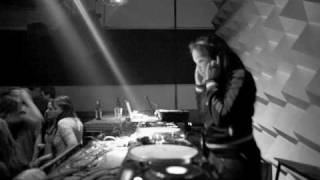 DIGITALLY DEEPER - COOLY G