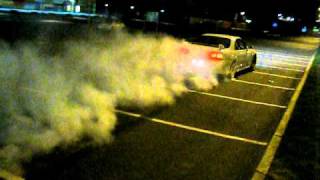preview picture of video 'nissan Skyline r33 burnout'