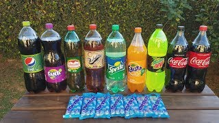 Experimento com Mentos e vários Refrigerantes! ( EXPERIMENTO - ÁREA SECRETA )