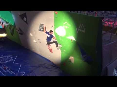 Loic Timmermans - Finale Belgian Bouldering championship - 2013
