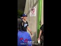 daddy yankee entrando en el estadio hiram bithorn santurce cangrejeros