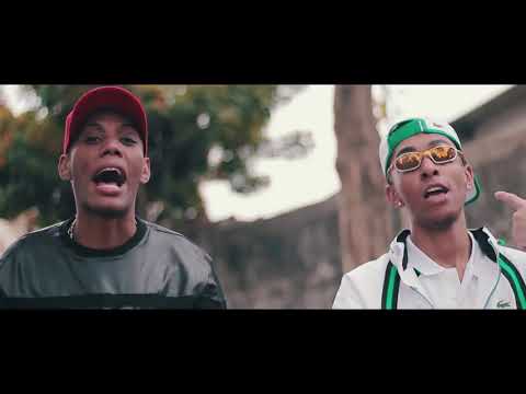 MC Leléto e MC GW - Bailão (Novinha Tu Tá Tirando) (Com Grave)