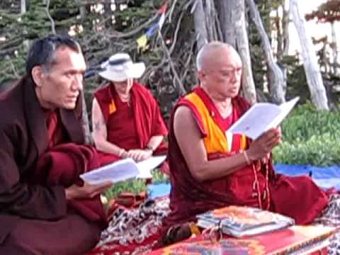 Lama Zopa Rinpoche chanting Calling the Lama from Afar