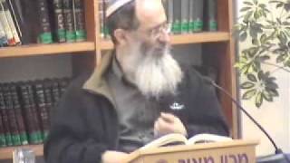 15222-4 מה הקשר בין טבילה לקודש הקודשים?