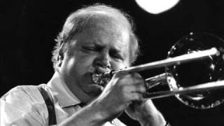 Big Bill Bissonnette, Easy Riders jazz band  -  West Indies Blues.wmv