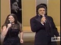 Johnny Cash & June Carter Sing A Feverish "Jackson" Live (1976)