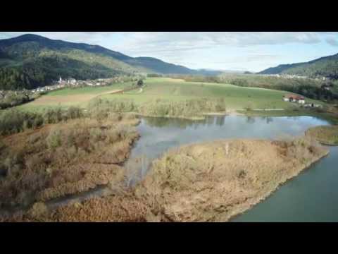 Koroška. Drava in Dravograjsko jezero iz zraka / Drava and lake Dravograd from the air