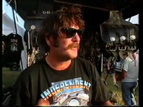 Eric Burdon in Moorenweis Harley 1995