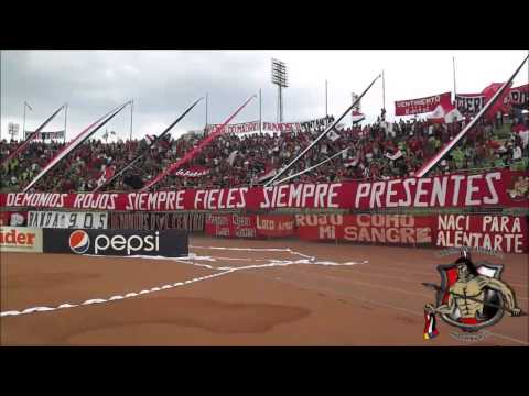 "LOS DEMONIOS ROJOS l CARACAS FC Vs Dvo. Lara l TC2014 l 30-03-2014" Barra: Los Demonios Rojos &bull; Club: Caracas