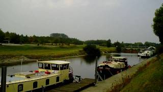 preview picture of video 'The pleasure marina near Menen, September 2009'