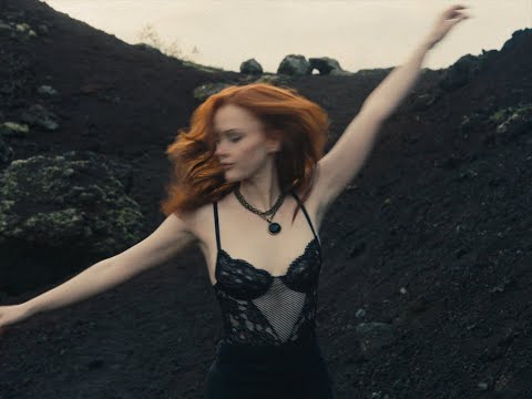 Elín Hall - Heaven To A Heathen (Official Video)