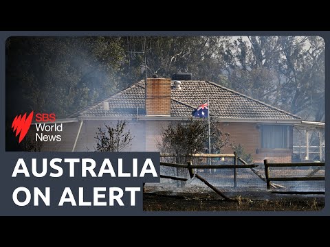 Extreme heat and fires grip Australia | Homes lost in Victoria bushfires | Queensland cyclone threat