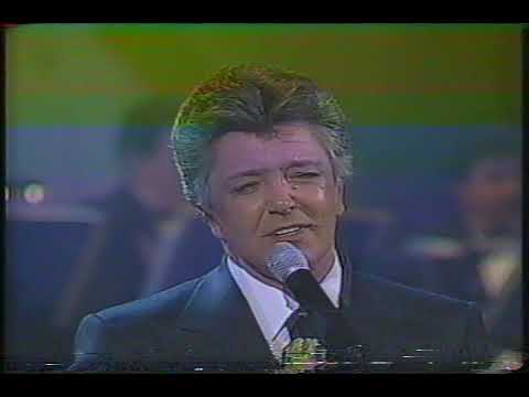 Homenaje Alberto Vasquez -Siempre en Domingo con Raúl Velazco