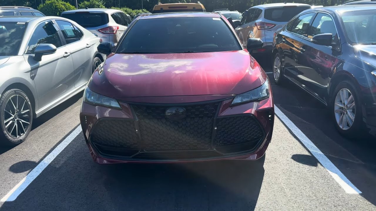 2020 Toyota Avalon XSE FWD Review!