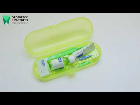 Opdebeeck & Partners Orthodontie - Tanden poetsen met blokjes