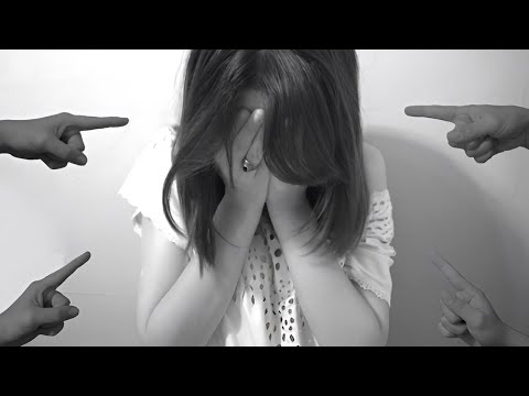 Prindërit që mallkojnë fëmijët e tyre