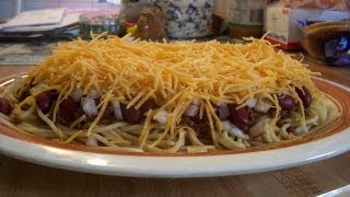 preview picture of video 'Cincinnati Style Chili Recipe'