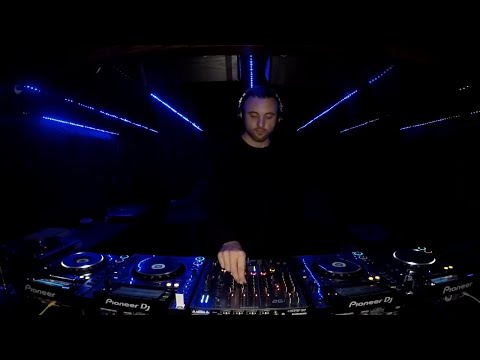 Techno mix by Eme Kulhnek (Dj Set) | Culto & Concepto Hipnotico / Studio n°76.