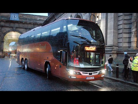 Front View: Austin Travel BU16LAS MAN 19.290/Beulas Glory