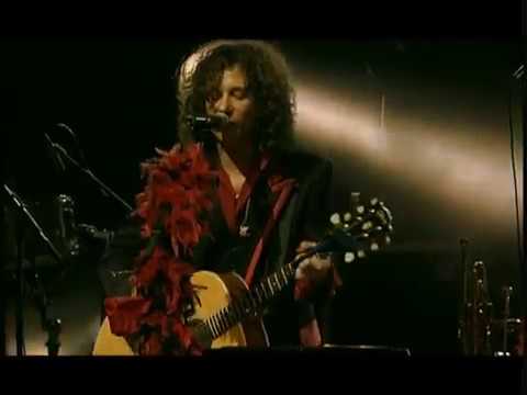 Enrique Bunbury y Nacho Vegas - Látex (Directo)