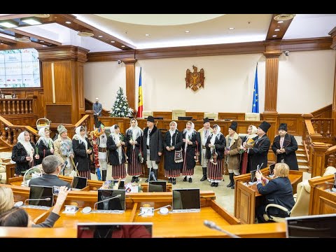 Ansamblul folcloric „Busuioc” al Centrului Cultural din orașul Drochia