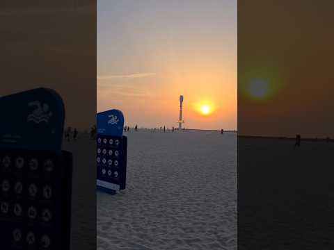 Dubai Beach ⛱️ ||Beautiful Sunset 🌇 at Seaside #Dubai#Beach#Sunset#Holidays#Fun#Shorts#Dubaibeaches