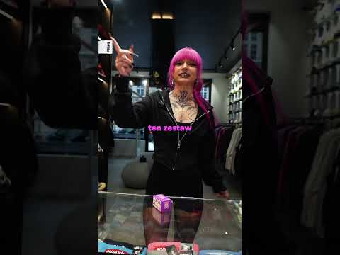 Co za gość.. 🤨🔌