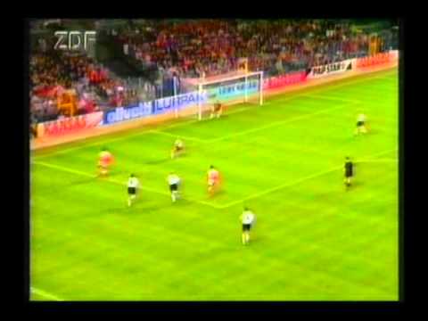 1992 (September 9) Denmark 1- Germany 2 (Friendly).avi
