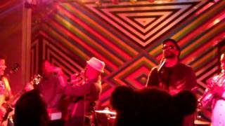 Dr. MADD VIBE Angelo Moore of Fishbone 12/17/2011