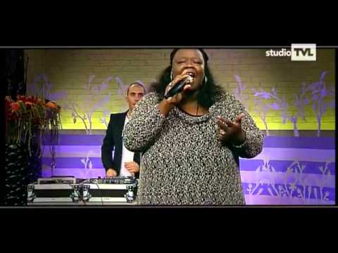 Miss Autumn Leaves   Brand New Video   WittySparks