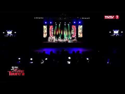 Les élèves du Collège de Bora-Bora ❤🏝💒.