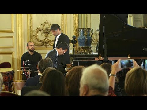 انفجار المرفأ حفل موسيقي في مجلس الشيوخ الفرنسي تكريماً لبيروت…