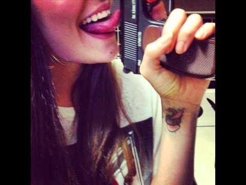 Sade ft 2pac - Soldier Of Love ♛