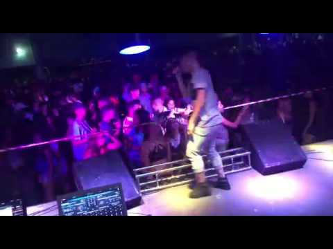 Mc Calixto Ao Vivo No Ferroviário De Jaboatão - 01