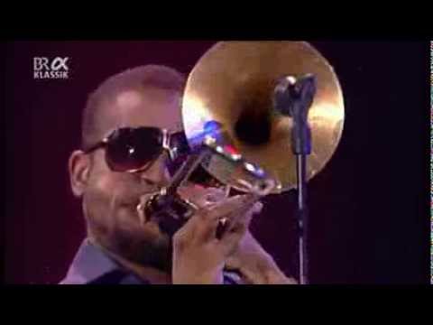 Trombone Shorty & Orleans Avenue   Jazzwoche Burghausen 2011 fragm  1