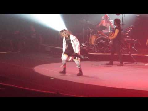 Elisa "Ostacoli del cuore/Cure me" c/o Unipol Arena Casalecchio(BO) 22/11/2016