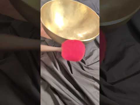 [A275] Gunabati Bowl singing bowl, ⌀24.5cm / 1420g, 🔽 Біля Соль, 99 Гц (G2 -20c), 🔼 Біля Ре, 290 Гц (D4 -20c) — VAYU sounds
