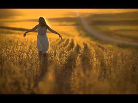 Stumbleine - The Corner Of Her Eye