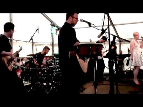 The Prohibition Smokers' Club - Just Fall For No-One (Live at Wychwood Festival 2/6/17)