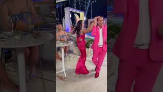 Anna-Carina Woitschack singt &amp; tanzt mit Dschungelcamper - 24. February 2025 #schlager