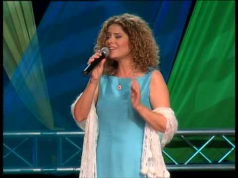 Limor Shapira לימור שפירא- Rozhinkes Mit Mandlen