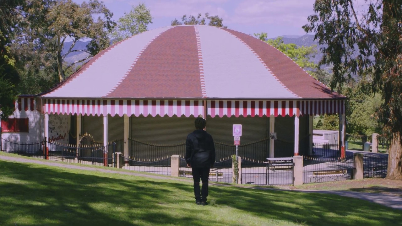 Trailer