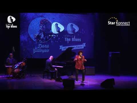 "BIG BOY" by Legendary DANA GILLESPIE LIVE at "SIMPLY THE BLUES"  blues concert in Mumbai, India